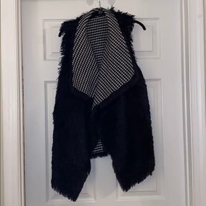 Black faux fur vest